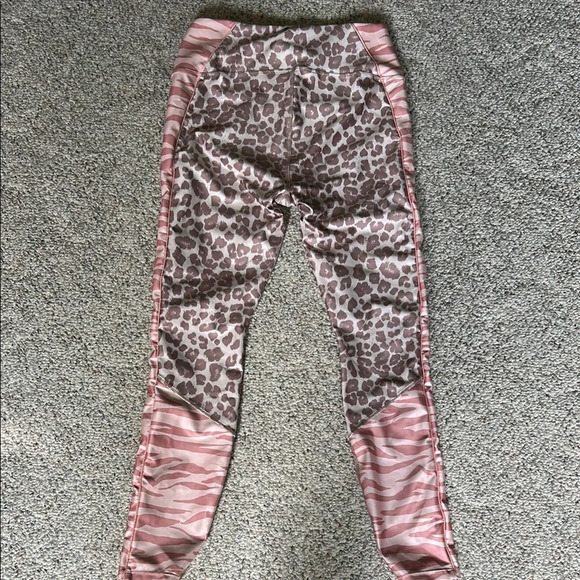 Good American Pink and Brown Leggings with Animal Print - Picture 4 of 10